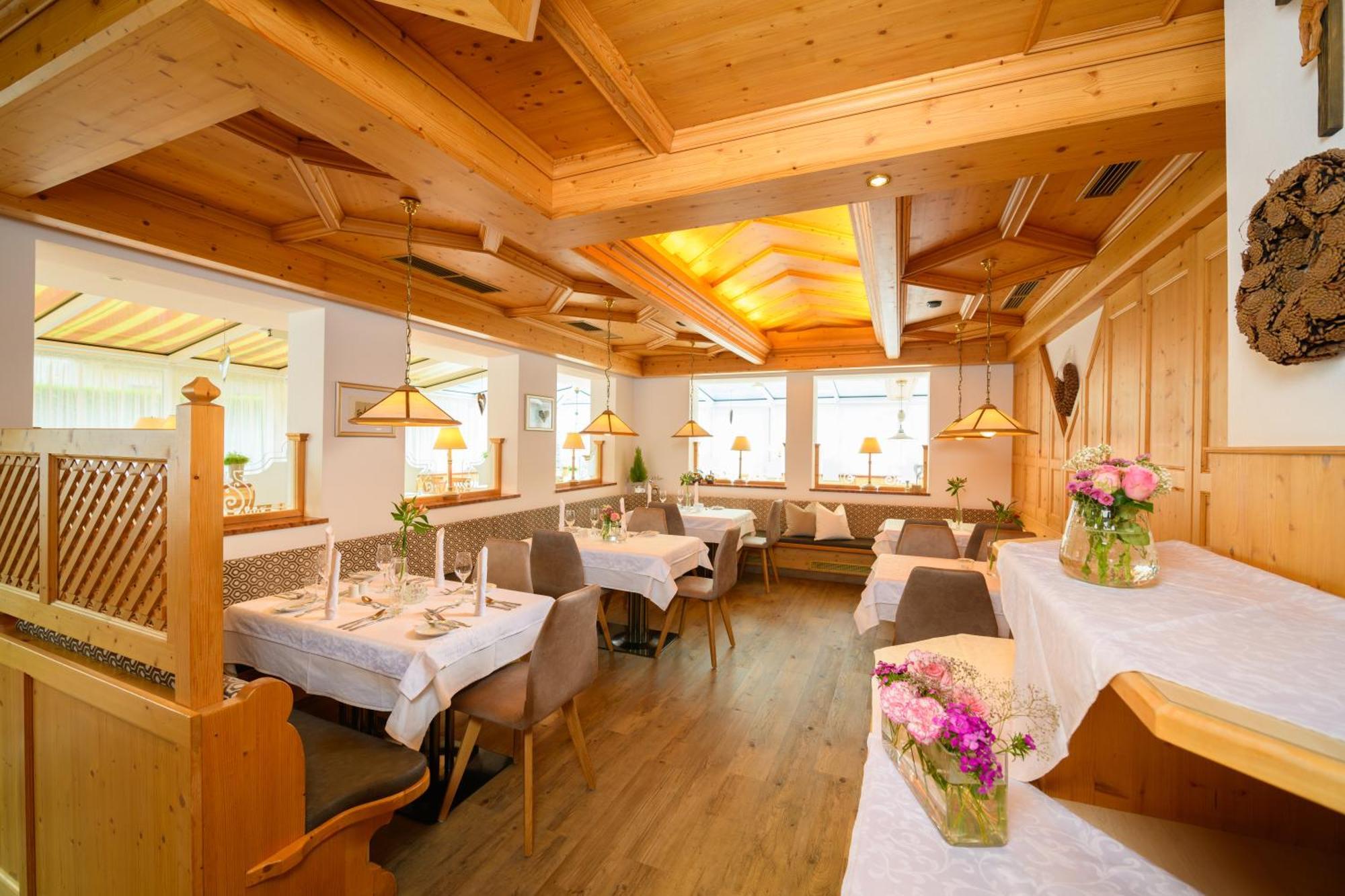 Hotel Vierjahreszeiten Flachau Ngoại thất bức ảnh
