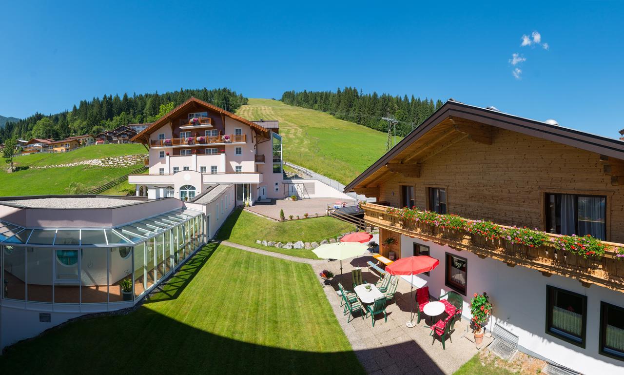Hotel Vierjahreszeiten Flachau Ngoại thất bức ảnh